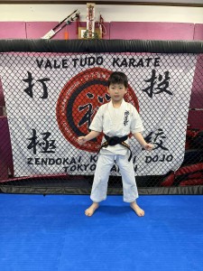 武道空手少年クラブ小金井教室山田貢大黒帯